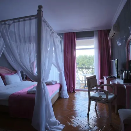 Etap Altinel Cam Hotel Ayvalı