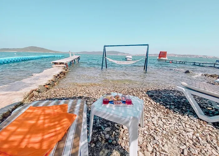 Etap Altinel Cam Hotel Ayvalı